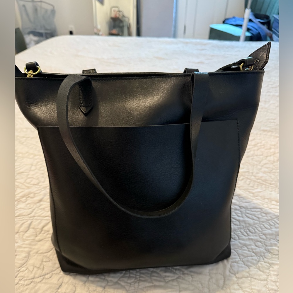 Madewell zipper transport tote